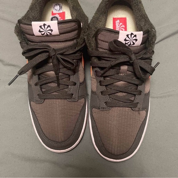 Nike dunk low “ toasty “ - Picture 2 of 4